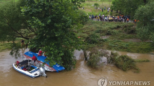 춘천 의암호 전복 사고 구조·수색 작업 재개