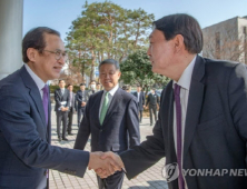 ‘윤석열 측근’ 문찬석, 검사직 내려놓으며 추미애 작정하고 비난