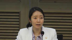 강선우, 노인학대 방지 위해 노인복지법 개정안 발의… “재발 방지 앞장서겠다”