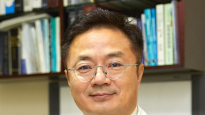 [정동리포트] 장년층 어깨 통증의 주범, 석회성 건염 치료는 이렇게