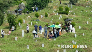 “벌초·성묘 때 풀밭에 눕지마세요”...치사율 10%넘는 감염병 주의