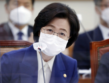 추미애 “‘尹배제’ 수사지휘권, 비정상을 정상으로 바꾸기 위한 것”