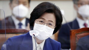 추미애 “‘尹배제’ 수사지휘권, 비정상을 정상으로 바꾸기 위한 것”
