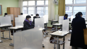 “국어 난이도, 전년도 수능·모평보다 다소 쉬워”