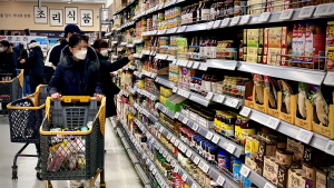 전세계 밥상물가 '비상'…英 7월 물가상승률 40년 만에 최고