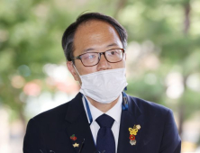 박주민 “추미애, 할 일 많은데 꼭 그만둬야 되나”