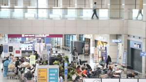 한국 뚫은 영국발 변이 코로나…확산 우려