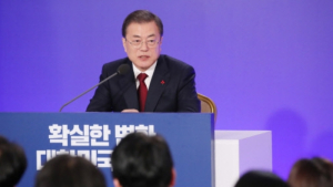 文 대통령 기자회견, 여야 온도차…’폭넓은 대화‘ vs '친문팬클럽’