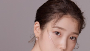 제이에스티나, 새로운 모델 아이유와 함께한 첫 광고 캠페인 공개