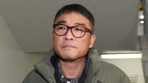 김건모 '착잡한 심경'