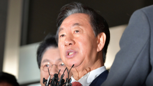'무죄 판결' 김성태, 의원직 유지