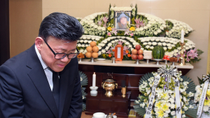 남보원 빈소 찾은 엄용수