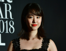 불륜으로 日 떠들썩… 카라타 에리카·히가시데 마사히로 누구?