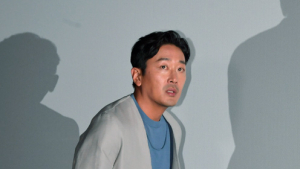 '클로젯' 아빠로 돌아온 하정우