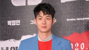 최우식 '봄을 부르는 의상'