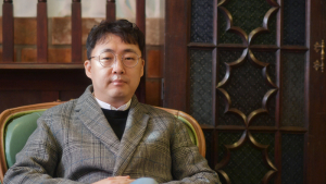 15년 만에 하정우와 다시 뭉친 '클로젯'의 감독 김광빈
