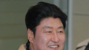 송강호, 흐뭇한 큰형님