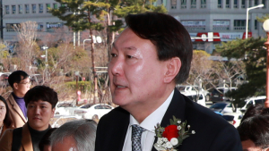 부산 찾은 윤석열 검찰총장