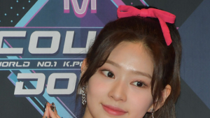 아이즈원 김민주 '인형 같은 미모'