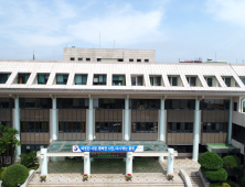 통영시, 경남 고성 코로나19 확진자 탄 버스동승자 파악 자가격리