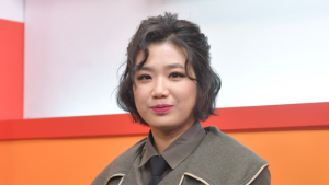 안예은 '수줍은 미소'