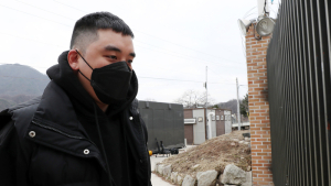 승리 '잘 다녀오겠습니다'