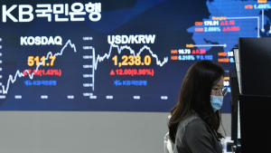 '앉을 틈이 없는 딜러'