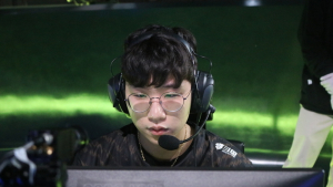 [LCK] '룰러 펜타킬' 젠지, 담원 잡고 단독 1위 유지