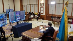 화상으로 회의하는 G20 정상들