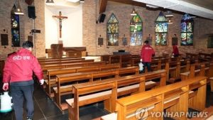 예배 강행 종교시설 5356곳 행정지도·581곳 행정명령