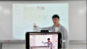 '코로나19에 달라진 학교 분위기'