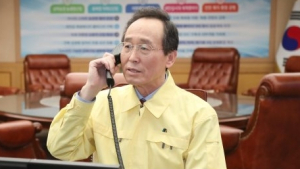 권영진 대구시장, 송하진 지사에 감사 전화