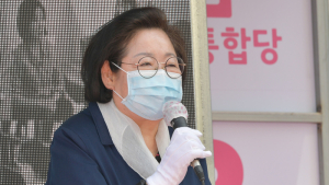 김을동 '나경원, 나이는 어리지만 나의 멘토'