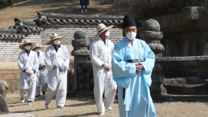 코로나19 만든 풍경, 이제 마스크는 필수