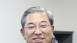 [체육 민선시대] 윤인식 군산시체육회장 “체육시설 인프라 구축 혼신의 힘”