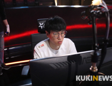 [LCK] KT, '전통 라이벌' T1 완파하고 연패 탈출