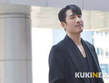 지현준 '치명적인 남성미'