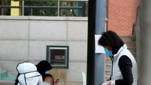 “총선, 쉽지 않은 숙제였다”… 뚜껑여니 참정권·방역 두 마리 토끼 다잡아