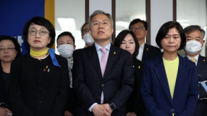 檢, 최강욱 '비상장 주식' 의혹 고발사건 중앙지검 형사부 배당