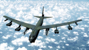미국, 괌에서 B-52H 전략폭격기 철수…한미방위비 분담금 압박 분석도