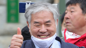 '보석 석방' 활짝 웃는 전광훈