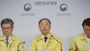 홍남기 “고용안정대책 9.3조 3차 추경안에 추가로 마련”