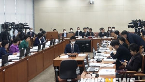 이명수 “아이돌봄쿠폰, 왜 총선 임박 지급됐나” 의혹 제기