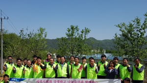 전북농협, 깨끗한 우리 마을 만들기 캠페인...진안군 계서리 일원 화단 조성