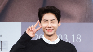 이진혁