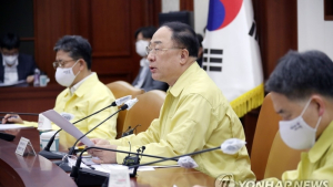 홍남기 