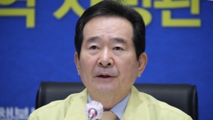정총리 “수도권 집단감염, 선제적 대응하라”