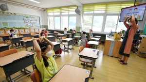 [현장+] 경북 상주초등학교 첫 등교 “친구들, 선생님이 너무 기다렸단다!”