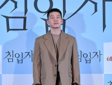 김무열 '듬직한 오빠'