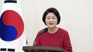 벨기에 왕비 “한국 감염병 추적시스템 도입 희망”